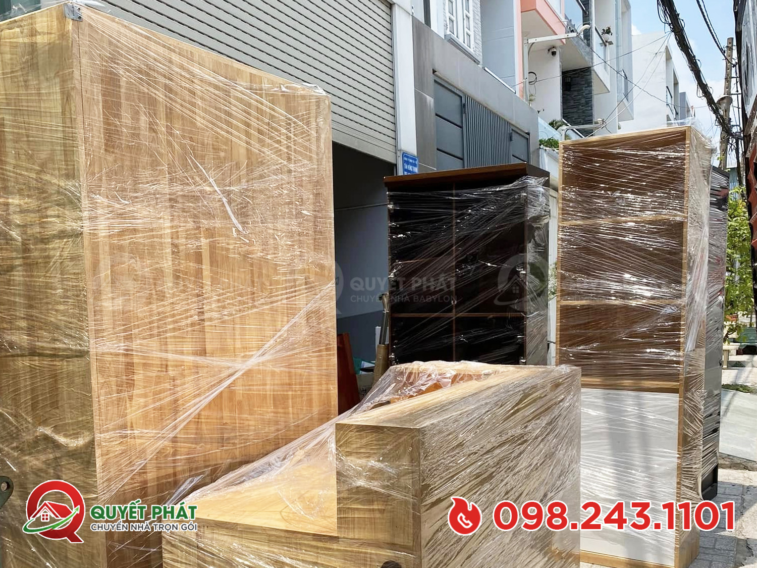 Chuyển nhà mùa cao điểm có đắt hơn không