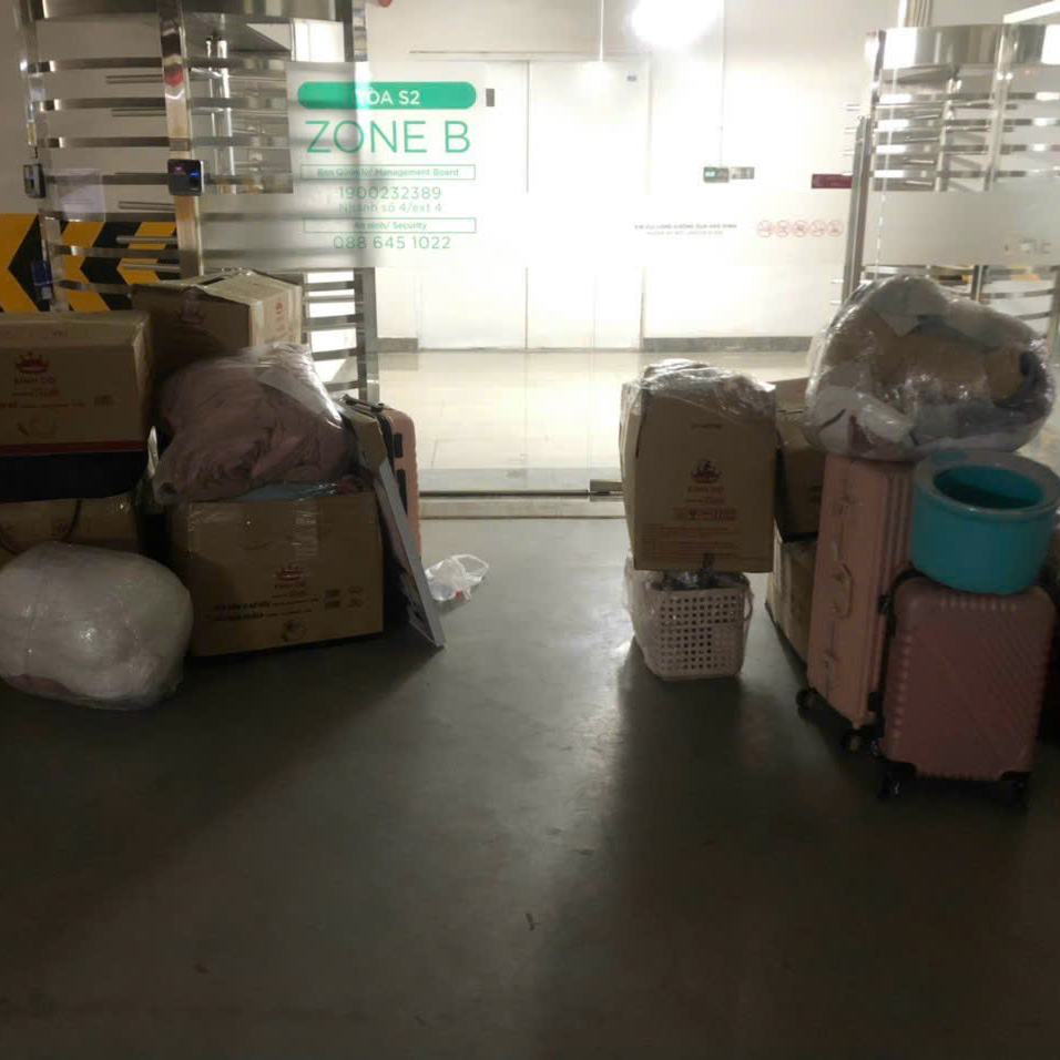 Chuyển nhà tại phố Giảng Võ