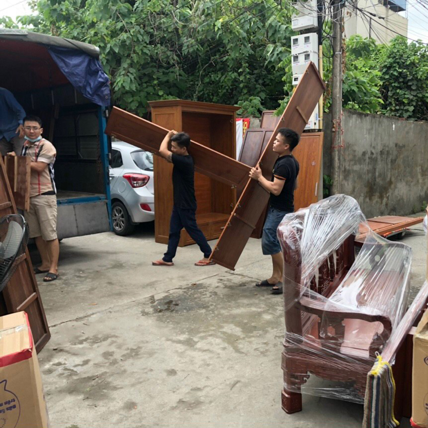 Chuyển nhà tại phố Khương Trung