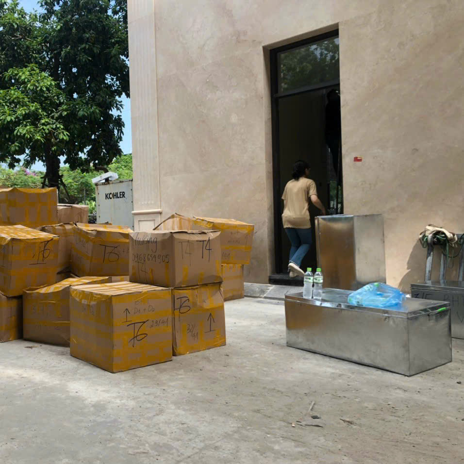 Chuyển kho xưởng tại quận Ho&agrave;n Kiếm